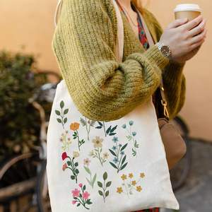 Sacchetti di <span class=keywords><strong>cotone</strong></span> stampati personalizzati in fabbrica sacchetti di Tote per piante floreali sacchetti di <span class=keywords><strong>cotone</strong></span> di alta qualità con vari modelli possono essere personalizzati - Product Image 4