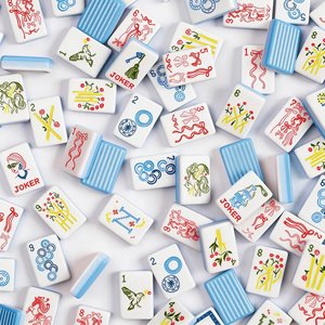 ไพ่มาห์จงอเมริกันแบบพกพา รุ่นใหม่ ดีไซน์หรูหรา 160 ชิ้น ทำจากอะคริลิก 3 ชั้น สีสันตามสั่ง ลายทางสีน้ำเงิน กันน้ำ ทนทาน - Product Image 1