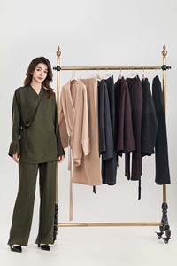 Mode modeste pour femmes musulmanes, ensemble coordonné, tunique à nouer sur le côté et pantalon droit, personnalisable - Product Image 6