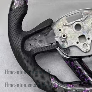 Volante Deportivo de Fibra de Carbono Forjado con Agarre de Cuero Perforado, Compatible con Cadillac CT4 CT5, en Oferta - Product Image 4