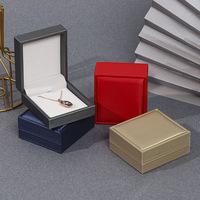 Boîte à bijoux A1 Gold Joyero en satin haut de gamme, papier artistique/papier spécial, taille et forme personnalisées, couleur CMYK/Pantone, pour collier et bague
