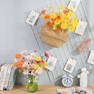 Sıcak sınır ötesi satış küçük papatya tek şube yapay ipek çiçek krizantem kurutulmuş dekoratif çiçek oturma odası için - Product Image 3