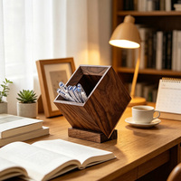 Porte-stylo en bois massif en noyer poli à la main avec base cubique inclinée pour bureau, organisateur d'accessoires de papeterie de bureau