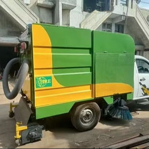 Camion balayeuse industriel robuste pour le nettoyage extérieur des rues municipales et des chantiers de construction - Product Image 2