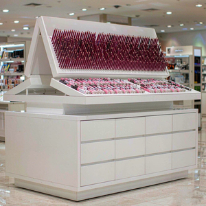 Luxuriöser Kosmetik-Präsentationsturm aus Glas mit LED-Beleuchtung, schwarzer Theken-Vitrinenschrank für Beauty-Shops, OEM ODM - Product Image 2