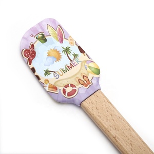Spatules en silicone pour pâtisserie avec manche en bois, thème estival premium pour la cuisine - Product Image 2