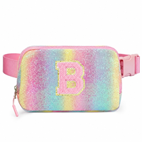 Sac banane arc-en-ciel scintillant personnalisé avec initiales en patch chenille, idéal pour les festivals et les voyages, pour filles - Collection Boutique