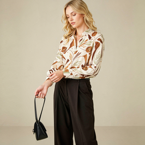 Chemisier imprimé pour femmes, col en V, manches longues, hauts décontractés élégants, chemise à col montant avec imprimé feuilles abstraites pour le bureau et le quotidien - Product Image 2