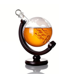 Ensemble de <span class=keywords><strong>carafe</strong></span> à whisky <span class=keywords><strong>Globe</strong></span> de 850 ml avec bateau à l'intérieur, <span class=keywords><strong>carafe</strong></span> à liqueur en verre sans plomb, support en bois et 2 verres à carte, cadeau premium pour homme - Product Image 6