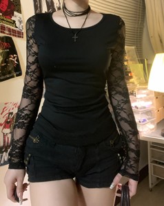 Blusa de encaje negra de manga larga para mujer, blusa sexy ajustada con cuello redondo y espalda transparente - Product Image 1