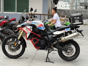 Moto tout-terrain d'aventure à essence d'occasion BMWV F800 800CC à vendre - Product Image 2