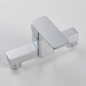 ก๊อกน้ำฝักบัวแบบ 4 ทาง Crane Crown พร้อมวาล์วเซรามิก 2 หัวจ่ายน้ำ ร้อน-เย็น สำหรับอ่างอาบน้ำ - Product Image 2