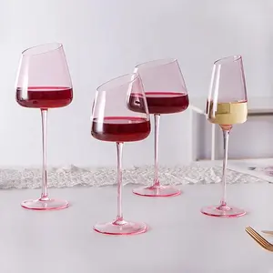 Niet-Loden Handgeblazen Lange Lange Steel Moderne Roze Schuine Rode Wijnglazen Kopjes Premium Kristal Roze Champagneglas