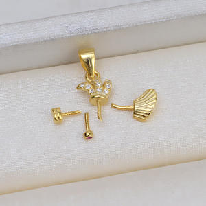 Collar con Colgante de Perla Barroca de Plata 925 Hecho a Mano, Accesorio Hueco en Forma de Pez Pequeño, Artículo de Perla para Mujer, Número de Artículo 1732 - Product Image 3