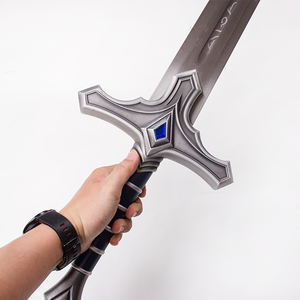 Épée de soldat populaire de 108 cm inspirée du <span class=keywords><strong>monde</strong></span> du film <span class=keywords><strong>World</strong></span> <span class=keywords><strong>of</strong></span> <span class=keywords><strong>Warcraft</strong></span>, objet de collection pour jeux de rôle - Product Image 3