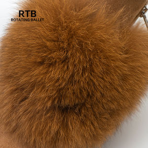 Botas de nieve de piel cálida de invierno con una suela de goma de una pieza de gamuza y piel y forro de lana grueso antideslizante ligero de lujo - Product Image 5