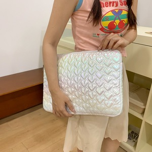 Housse de protection pour ordinateur portable Ins Laser Color 14 pouces, motif cœur holographique matelassé, dégradé arc-en-ciel brillant, pochette de voyage souple et sac de rangement pour ordinateur portable - Product Image 5