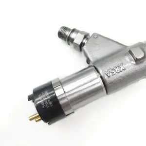 Dizel motor yüksek basınçlı enjektör 5491913 yakıt enjeksiyon memesi montaj