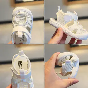 Sapatos infantis de verão sandálias chinelos antiderrapantes sapatos para caminhar