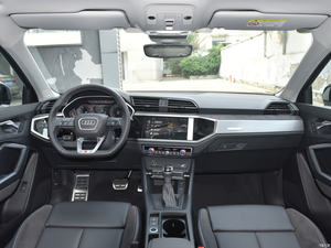 أودي كيو3 سبورتباك كواترو 2024 بمحرك 1.5 تيربو و2.0 تيربو بقوة 220 حصان، سيارة دفع رباعي مدمجة بنظام دفع ثنائي ورباعي، تعمل بالبنزين، سيارات مستعملة وجديدة من الصين - Product Image 4