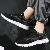 Chaussures de course respirantes pour hommes en maille Fly Knit, antidérapantes, résistantes à l'usure, baskets décontractées pour la marche, athlétiques, pour la salle de sport, l'extérieur, livraison rapide