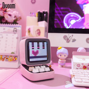 Ditoo Bluetooth altavoz Retro <span class=keywords><strong>Pixel</strong></span> <span class=keywords><strong>Art</strong></span> juego portátil con 16X16 LED aplicación controlada pantalla frontal (rosa) DIY LED Display Board - Product Image 1