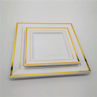 Service de vaisselle carré en plastique de 10 pouces à forte valeur ajoutée Assiettes en plastique à rebord en or rose pour fête et mariage