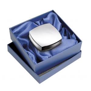 Lupa de Mano TRAVELERS EVOLUTION 45x45 con Luz LED, Material Acrílico y ABS para Lectura y Visualización, Ideal para Baja Visión - Product Image 2