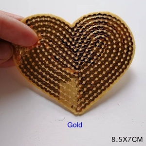 8 Patter lentejuelas corazón rojo hierro en parche pegatinas DIY tela varios colores corazón lentejuelas apliques bordado artesanía insignia parche - Product Image 2