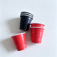 Vente en gros de gobelets en plastique colorés de 2 oz, mini verres à shot pour le jeu de beer pong, bar