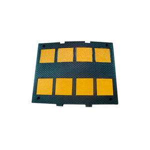 Pare-chocs en caoutchouc antidérapant 500x600x30mm 9kg avec embout de fin de course 4.5kg pour entrées de chantiers et terminaux portuaires - Product Image 4