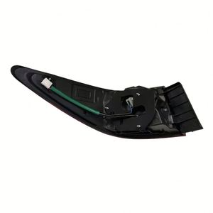 Pour Lexus ES 2016 Ensemble de feux arrière extérieurs L 81561-33760r 81551-33760 - Product Image 2