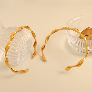 Bracelet en forme de vague géométrique, plaqué or, argent, titane, acier, style ouvert, bijoux unisexe - Product Image 2