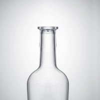 Bouteille en verre à liqueur à col long et fond épais, personnalisée, sur mesure, de qualité supérieure, fabriquée en usine, 750 ml, 700 ml, 500 ml, 350 ml, avec bouchon en liège rond