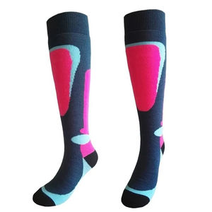 Chaussettes de sport décontractées en acrylique chaudes et thermiques, couvrant le mollet, avec coussin épais, antibactériennes, chaussettes de skate en laine personnalisées jusqu'aux genoux - Product Image 3