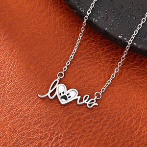 Collana alla Moda con Alfabeto, Cuore e Zampa d'Animale per Donne, Gioiello Regalo per Fidanzata - Product Image 2