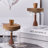 Más vendidos 500ml 16oz Tapa de madera transparente Jarabe Dispensador de miel Contenedor de almacenamiento Tarro con cucharón de madera