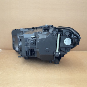 Phare LED Adaptatif pour <span class=keywords><strong>BMW</strong></span> Série 5 G30 G38 M5 <span class=keywords><strong>F90</strong></span> <span class=keywords><strong>520i</strong></span> 530i 540i 2017-2020 Côté Droit Version US Sans Module 8499120 - Product Image 4