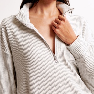 Sweat-shirt à capuche Lounge en molleton brossé, demi-zip, confortable, coupe courte, col montant, haute qualité - Product Image 3