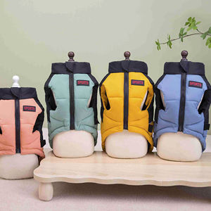 लक्जरी कपास क्लासिक हल्के धोने योग्य फोल्डेबल वाटरप्रूफ और सजावटी अनुकूलन कुत्ते कोट - Product Image 1