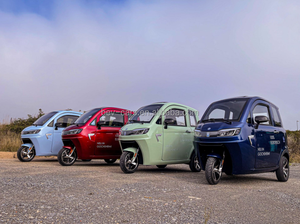 Petit tricycle à cabine électrique avec approbation EEC L2 <span class=keywords><strong>Scooter</strong></span> de mobilité électrique à <span class=keywords><strong>3</strong></span> <span class=keywords><strong>roues</strong></span> sans <span class=keywords><strong>permis</strong></span> de conduire pour adulte - Product Image 5