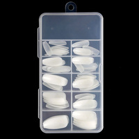 100pcs French Nail Art Tips Manucure à couverture complète pour le soin des mains et des pieds Boîte de rangement pratique pour l'application des dames sur les doigts