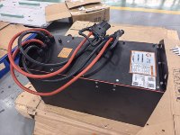 Batterie au phosphate de fer et de lithium LiFePO4 25,6 V 200 Ah/300 Ah avec BMS intelligent intégré, étanche et fiable, pour transpalette électrique