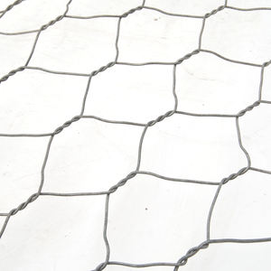 <span class=keywords><strong>Malla</strong></span> de gavión <span class=keywords><strong>hexagonal</strong></span> <span class=keywords><strong>galvanizada</strong></span> por inmersión en caliente para retención de suelo Protección de pendiente de subgrado Prevención de colapso-Tamaño de corte tejido personalizado - Product Image 5