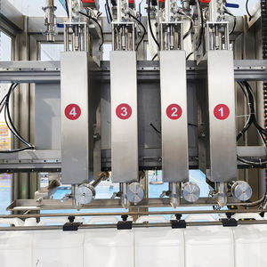 เครื่องบรรจุของเหลวอัตโนมัติความแม่นยำสูงสำหรับน้ำมันหล่อลื่น น้ำมันพืช น้ำยาซักผ้า สีเหลว - Product Image 2