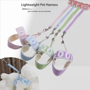 Set <span class=keywords><strong>Harness</strong></span> dan Tali Anjing dengan Cetakan Huruf, Rompi Hewan Peliharaan Anti Tarik dan Bernapas, Sabuk Dada Anak Anjing yang Ringan - Product Image 3