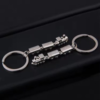 Porte-clés de train en métal de haute qualité, locomotives, cadeaux pour hommes et femmes, accessoires pour petits sacs, pendentifs