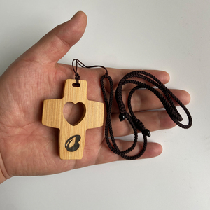 손으로 조각한 나무 십자가 목걸이 대나무 스타일 나무 공예품 나무 상자 및 벽 장식용 - Product Image 1