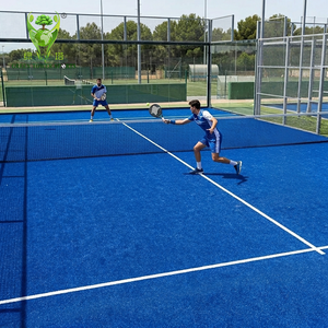 Césped Artificial Comercial Campi Da Padel para Instalaciones de Clubes de Pádel, Fibra Resistente al Desgaste de 9000 Dtex - Product Image 1
