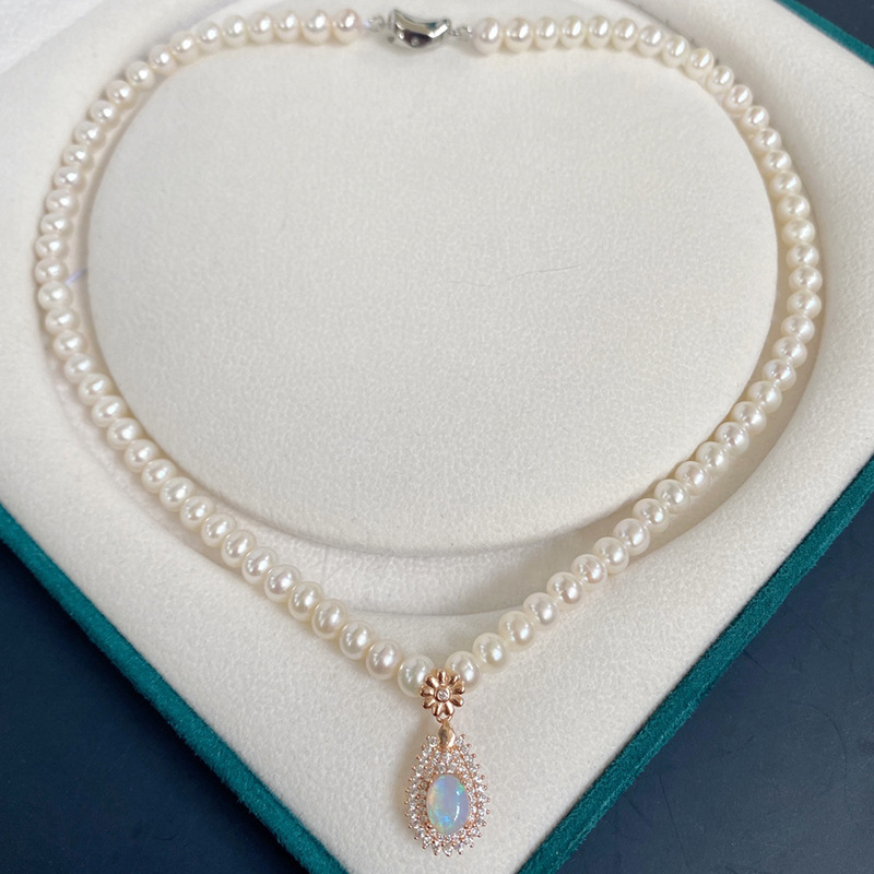 Necklace + certificate + velvet box (45cm)